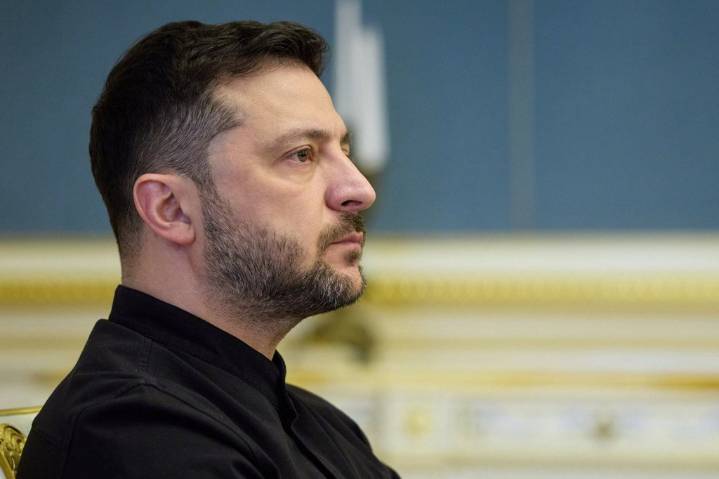 Once a shadowy dealmaker, one-time Zelenskyy associate is accused in Ukrainian corruption scandal – Winnipeg Free Press
