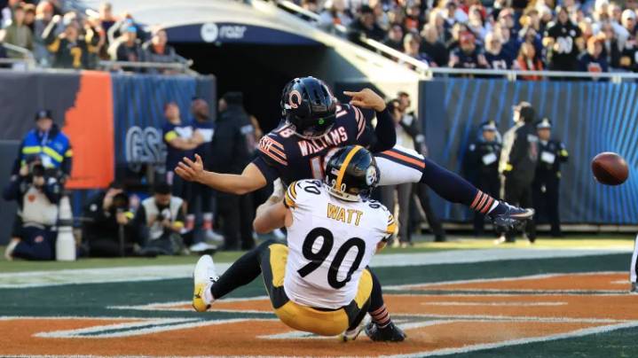 T.J Watt vs. J.J. Watt sacks: Steelers star passes brother's mark while older sibling calls play on broadcast