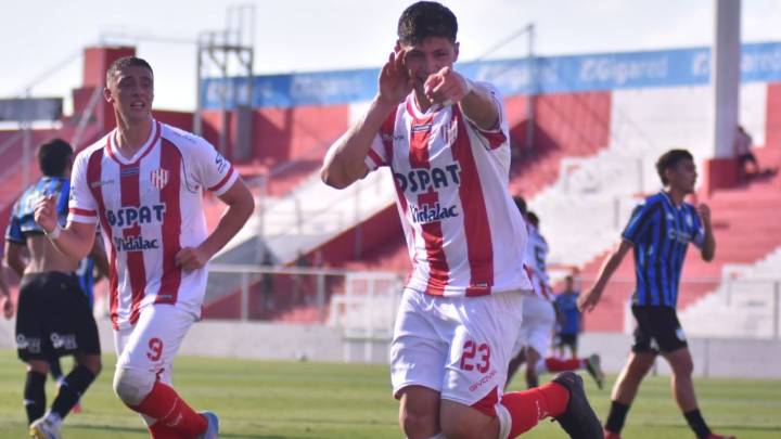 En un partido repleto de goles, Unión se metió en cuartos de final de la Copa Proyección
