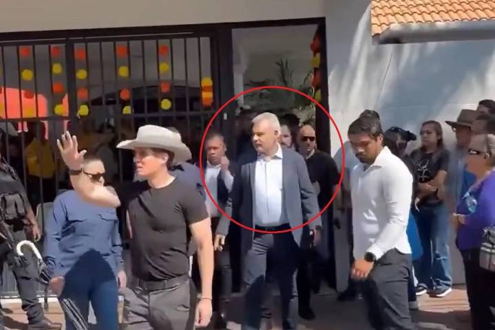 POLITICÓN: Ramírez Bedolla es repudiado en funeral de Carlos Manzo, alcalde asesinado de Uruapan