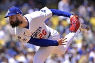 Deadspin | Dodgers RHP Tony Gonsolin elects free agency