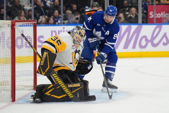 Penguins place G Tristan Jarry, F Justin Brazeau on injured reserve