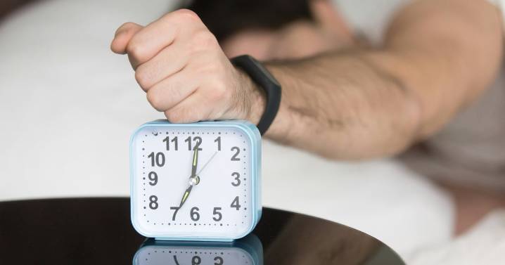 What Is 'Drockling' And How Does It Affect Sleep?
