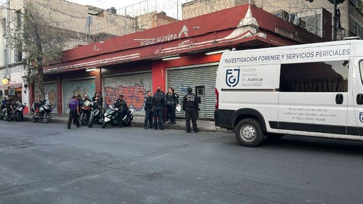 Joven de 16 años que intentó robar mercancía en un Aurrerá mata a guardia de seguridad en el Centro