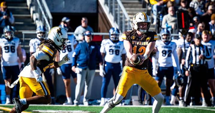 Sawvel talks offense, NIL and roster construction ahead of Hawaii