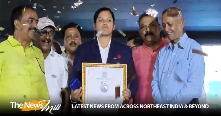 Siliguri Municipal Corporation felicitates Richa Ghosh after India’s CWC win