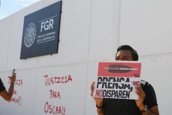 Vinculan a proceso a sujeto que amenazó con agredir a dos periodistas de Yucatán por cobertura