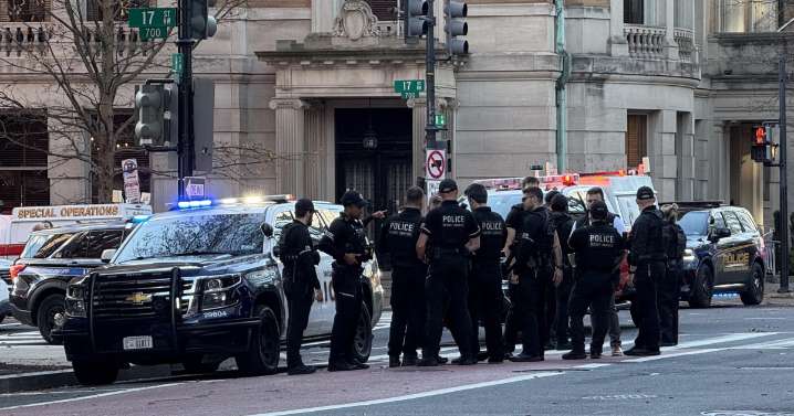 EE.UU. detiene la inmigración afgana tras el ataque contra la Guardia Nacional en Washington