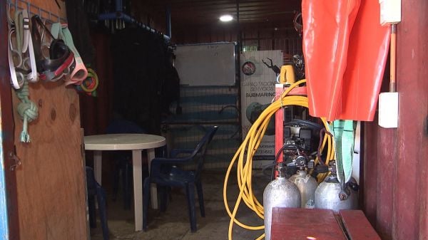 Roban a escuelas de buceo en Valparaíso