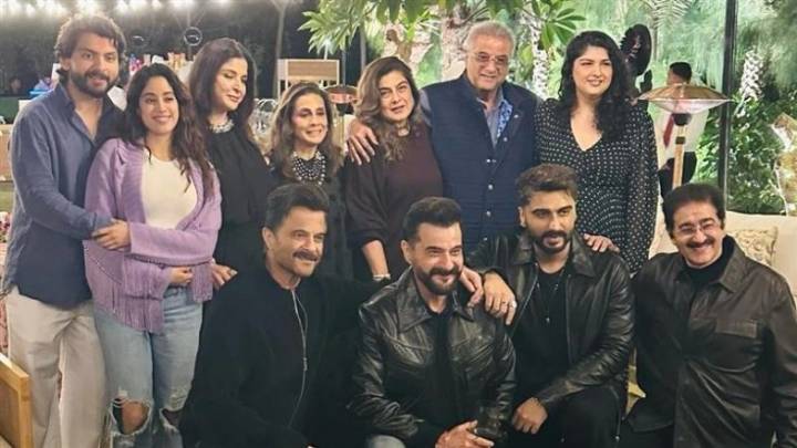 Bollywood Janhvi Kapoor’s Rumoured Boyfriend Shikhar Pahariya Holds Her Close in Family Photo at Boney Kapoor’s 70th Birthday Celebrations