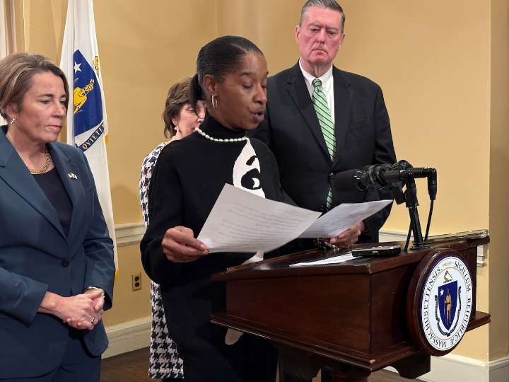 ‘Do his damn job’: Gov. Healey calls on Trump to release delayed heating aid as temperatures dip