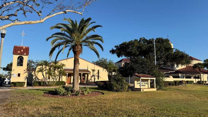 Pinellas teens sleep outside to learn about homelessness