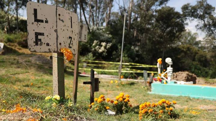 Exhumaciones en Panteón Civil Dolores buscan identificar cuerpos de la fosa de los años 2003 a 2017