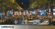 Miles de personas reivindican en Bilbao la paz en Palestina: "Es el partido del fin del genocidio y Palestina vencerá"