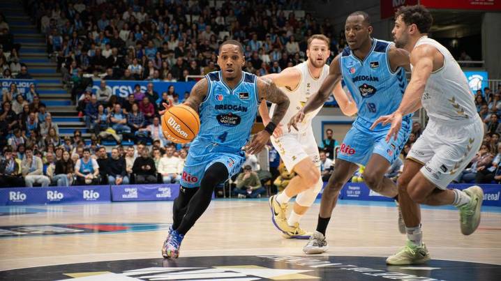 El Breogán firma el partido perfecto y arrolla al San Pablo Burgos