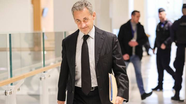 La Fiscalía de Francia pide dejar en libertad bajo vigilancia a Sarkozy