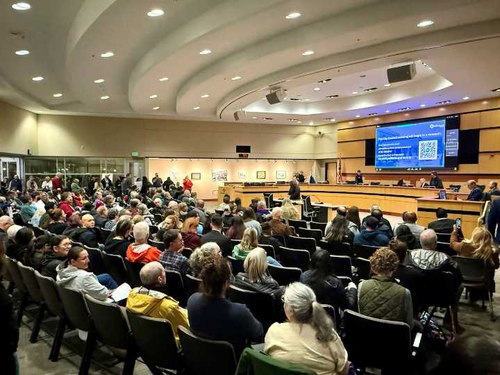 Latino community describes ‘terror’ as ICE intensifies Oregon operations