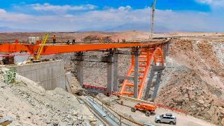 Puente Virgen de Chapi retomará obras en diciembre tras abandono del consorcio