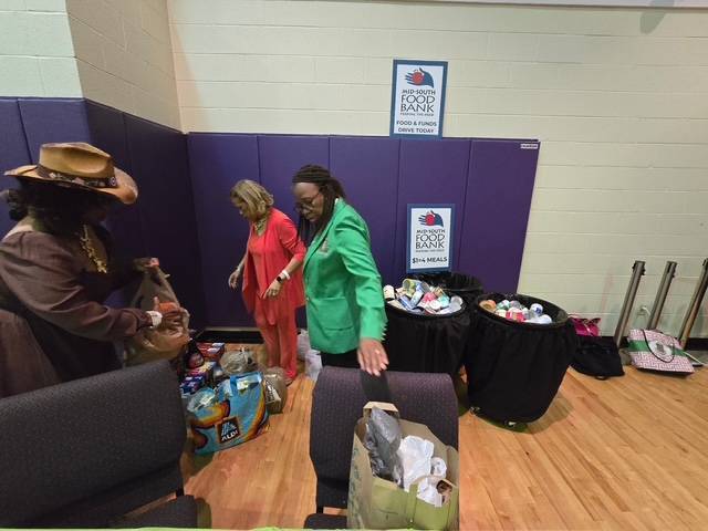 Local sorority collects donations for Mid