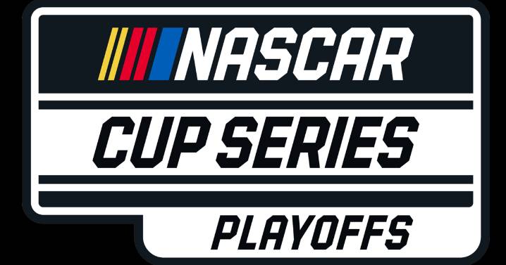 Kyle Larson outlasts Denny Hamlin to win second career NASCAR Cup Series championship