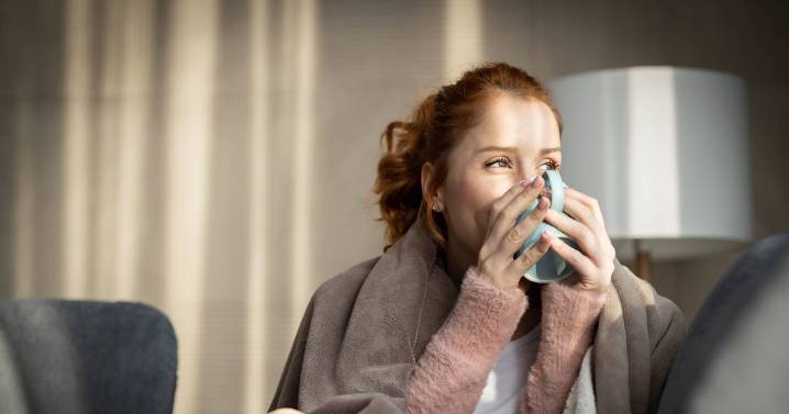 Shoppers snap up 'easy sugar swap' for tea and coffee that stops energy crashes