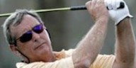 Fuzzy Zoeller, two-time major golf champion, dies at 74