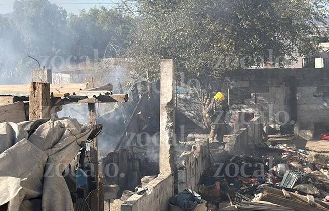 Detienen a mujer tras incendiar casa con sus hijas al interior en colonia Vista Hermosa