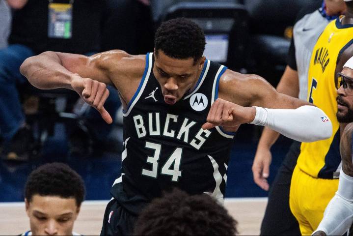 Giannis Antetokounmpo silences Pacers crowd with buzzer