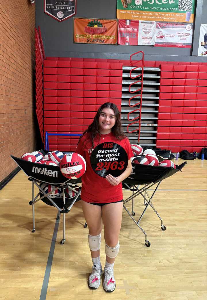 Glendale record setter lifts volleyball team to new heights