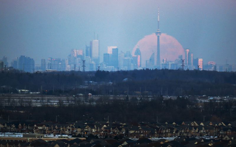 Canada's October services PMI shows first expansion in the sector this year