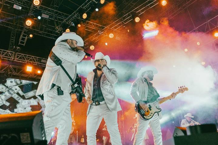 Grupo Laberinto hará bailazo en Huandacareo, Michoacán