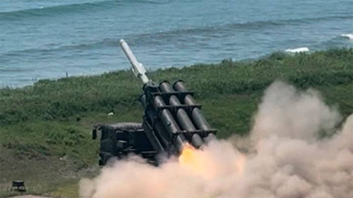 China acusó a Japón de “provocar una confrontación militar” por el despliegue…