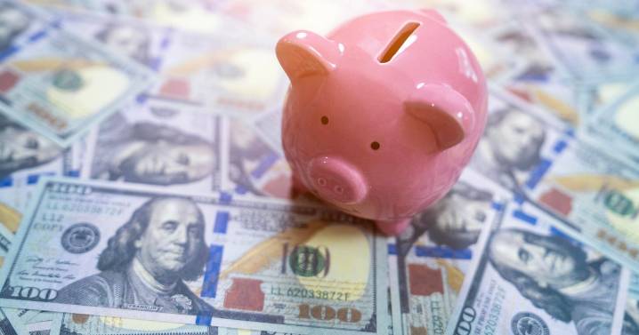 How much will a $20,000 CD earn by December 2026?