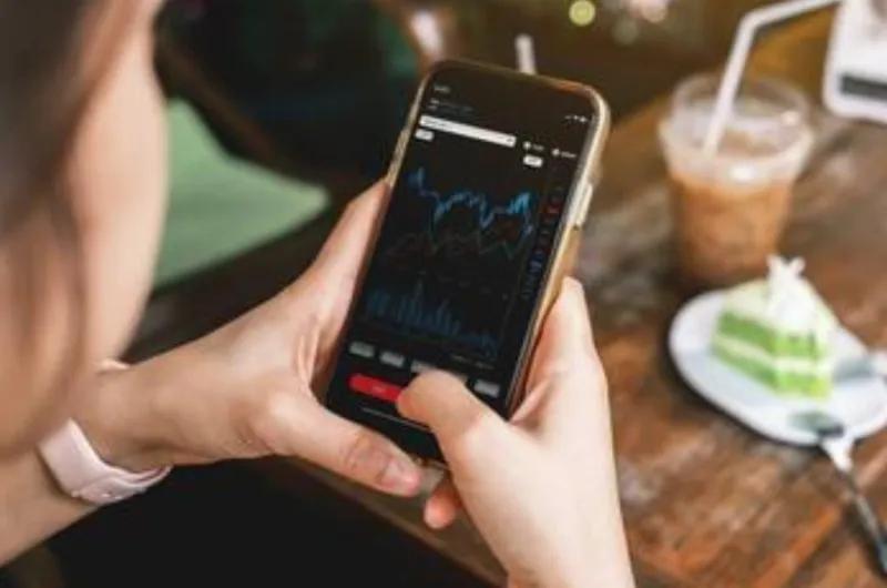 El Gobierno habilitó inversiones bursátiles para adolescentes desde los 13 años