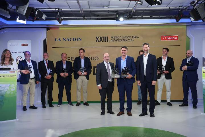 Excelencia Agropecuaria 2025. A pura emoción, se entregaron los premios a los mejores del campo en 2025