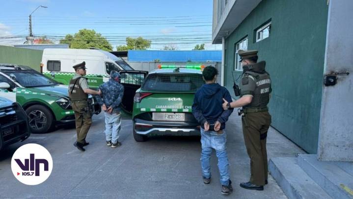 Carabineros detiene a tres sujetos por robo con violencia en Sagrada Familia