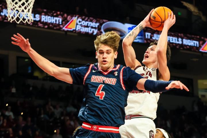 Deadspin | Reserves play key roles in South Carolina's rout of Radford