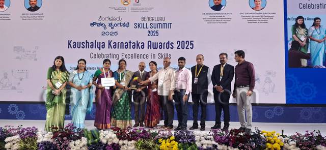 Bantwal's Golthamajalu women’s self-help group honoured with Kaushalya Shringasabha