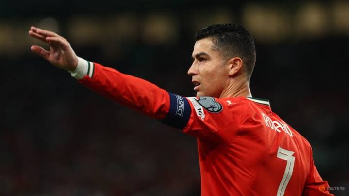 Ronaldo ready to soak up Dublin boos to ease pressure on Portugal