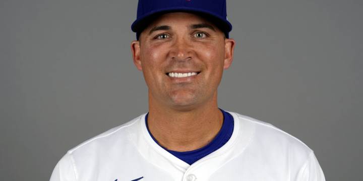 Donnie Ecker to be hired as Orioles' bench coach (source)