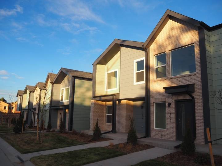 Lender seeks receiver for RedT townhomes on Denver