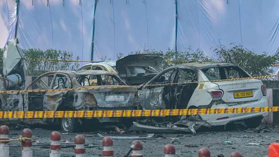 Delhi Blast: Tattoos and T-Shirts Become Heartbreaking Clues for Families Identifying Victims