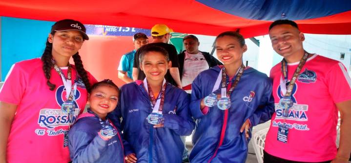 Dos medallas de oro lleva Monagas en el Nacional de Natación Artística