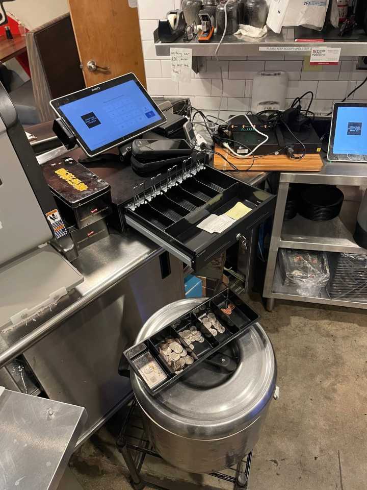 Seminole Heights business owner says thief stole tips and money