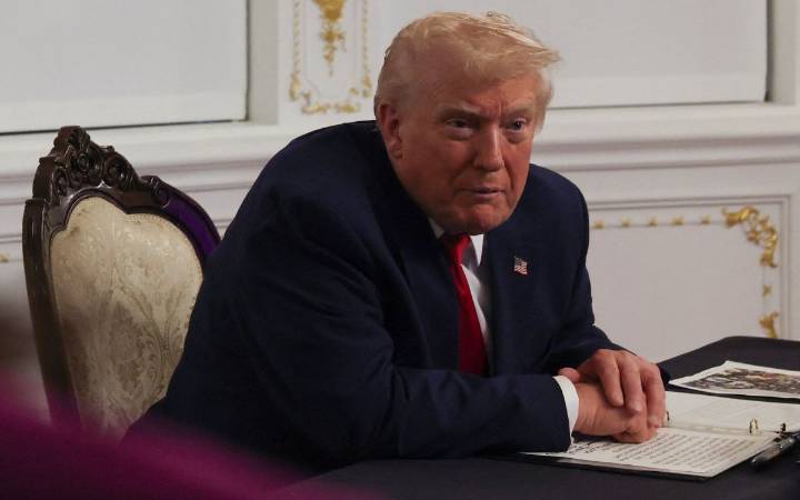 Trump advierte de que se considere el espacio aéreo de Venezuela 'cerrado en su totalidad'