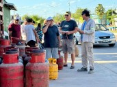 180 garrafas vendidas en un nuevo operativo de gas social en Castelli