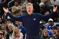 Warriors' lack of execution and focus burns them down the stretch in loss to Pacers