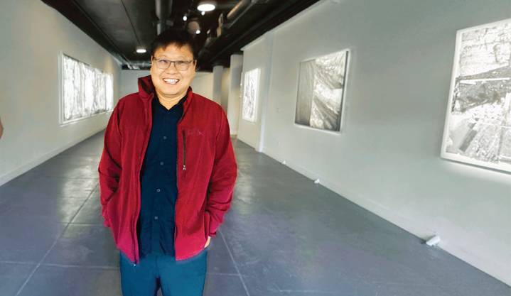Silicon Valley Asian Art Center Opens Zheng Chongbin Show