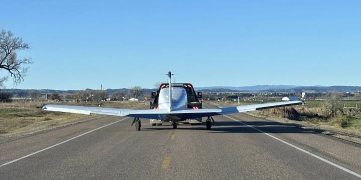 Plane makes emergency landing near Belle Fourche, SD