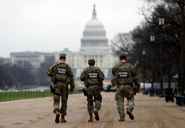 National Guard soldiers feared shot as gunman sprays bullets close to White House